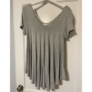 Anthropologie Grey flowy tee
